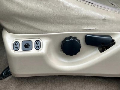 2004 Ford Super Duty F-350 SRW Lariat