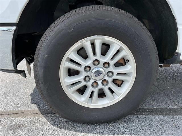 2014 Ford F-150 4WD SuperCab 8 Ft Box XLT w/HD Payload Pkg