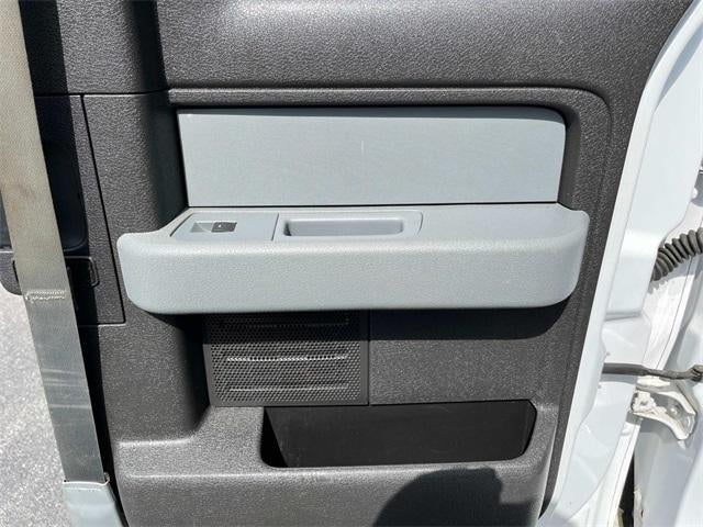 2014 Ford F-150 4WD SuperCab 8 Ft Box XLT w/HD Payload Pkg