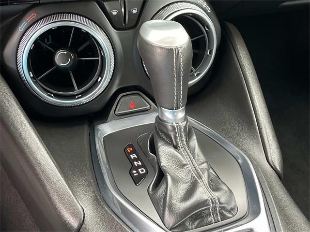 2023 Chevrolet Camaro 2dr Coupe 1LT