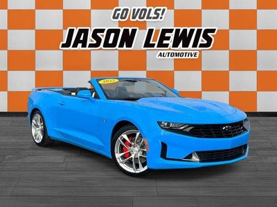 2022 Chevrolet Camaro 2dr Convertible 2LT