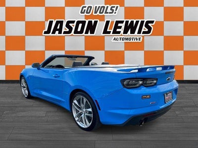 2022 Chevrolet Camaro 2dr Convertible 2LT