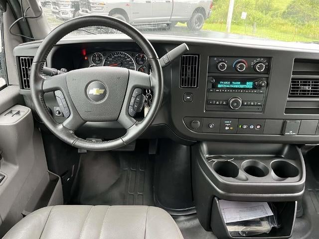 2021 Chevrolet Express Passenger 2500 Regular Wheelbase Rear-Wheel Drive 1LS