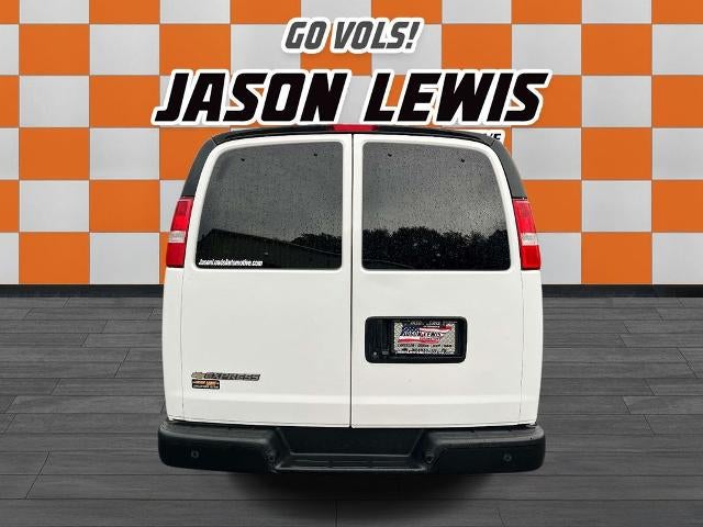2021 Chevrolet Express Passenger 2500 Regular Wheelbase Rear-Wheel Drive 1LS