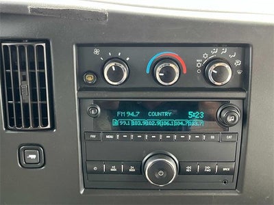 2019 Chevrolet Express Passenger 3500 Regular Wheelbase Rear-Wheel Drive 1LT