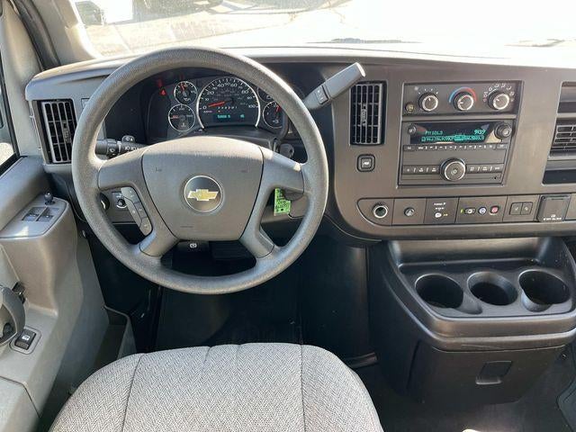 2024 Chevrolet Express Passenger 3500 Extended Wheelbase Rear-Wheel Drive 1LT