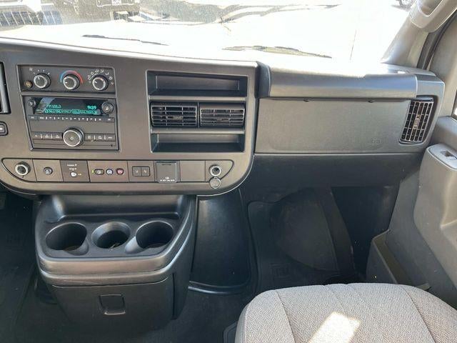 2024 Chevrolet Express Passenger 3500 Extended Wheelbase Rear-Wheel Drive 1LT
