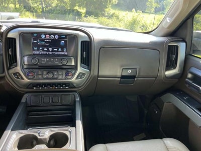 2019 Chevrolet Silverado 2500 HD Crew Cab Standard Box 4-Wheel Drive LTZ