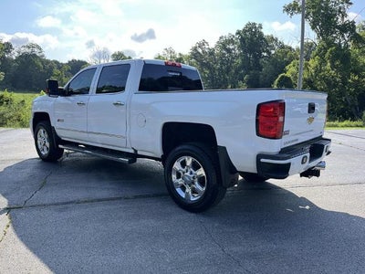 2019 Chevrolet Silverado 2500 HD Crew Cab Standard Box 4-Wheel Drive LTZ