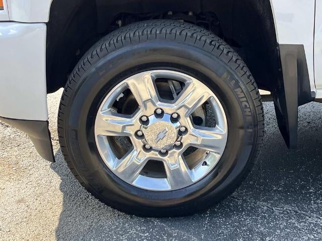 2019 Chevrolet Silverado 2500 HD Crew Cab Standard Box 4-Wheel Drive LTZ