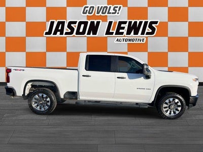 2022 Chevrolet Silverado 2500 HD Crew Cab Standard Box 4-Wheel Drive Custom
