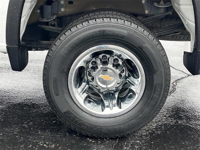 2024 Chevrolet Silverado 3500 HD Crew Cab Long Box 4-Wheel Drive LT