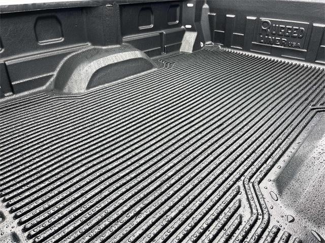 2024 Chevrolet Silverado 3500 HD Crew Cab Long Box 4-Wheel Drive LT