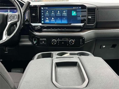 2024 Chevrolet Silverado 3500 HD Crew Cab Long Box 4-Wheel Drive LT