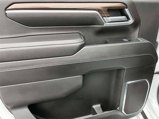 2024 Chevrolet Silverado 3500 HD Crew Cab Long Box 4-Wheel Drive LT