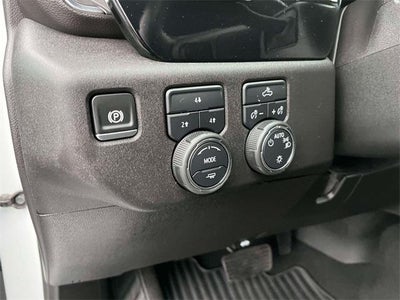 2024 Chevrolet Silverado 3500 HD Crew Cab Long Box 4-Wheel Drive LT