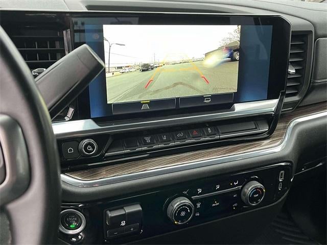 2024 Chevrolet Silverado 3500 HD Crew Cab Long Box 4-Wheel Drive LT