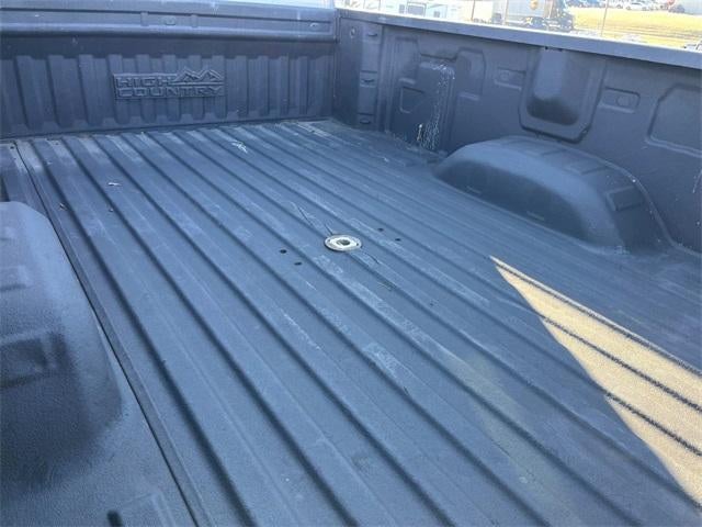 2021 Chevrolet Silverado 3500 HD Crew Cab Long Box 4-Wheel Drive High Country