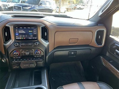 2022 Chevrolet Silverado 3500 HD Crew Cab Long Box 4-Wheel Drive High Country