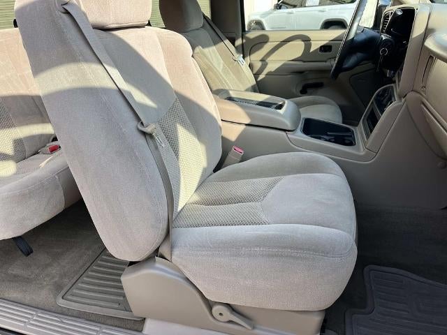 2004 Chevrolet Silverado 2500 HD LS
