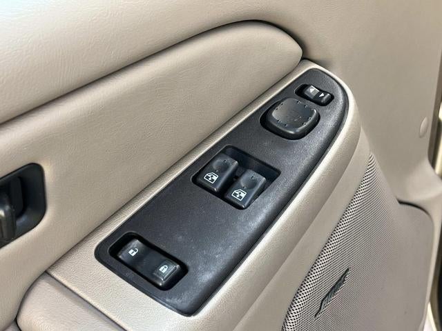 2004 Chevrolet Silverado 2500 HD LS
