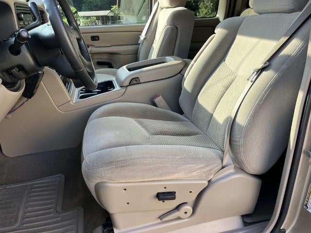 2004 Chevrolet Silverado 2500 HD LS
