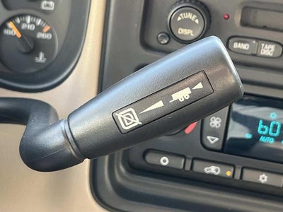 2004 Chevrolet Silverado 2500 HD LS