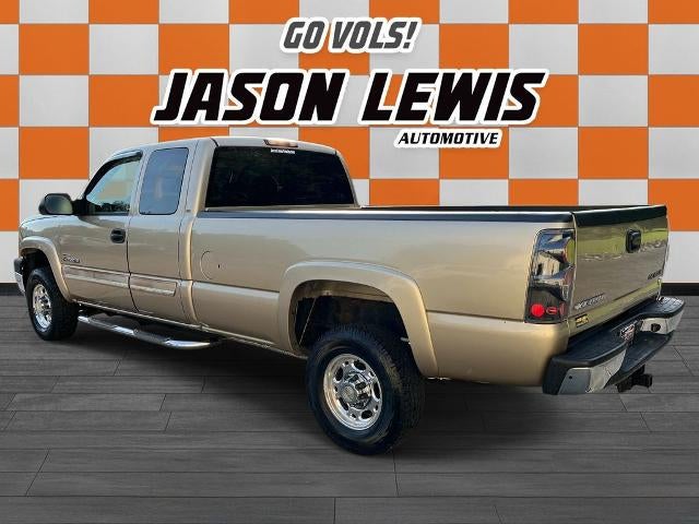 2004 Chevrolet Silverado 2500 HD LS
