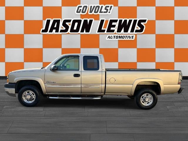 2004 Chevrolet Silverado 2500 HD LS