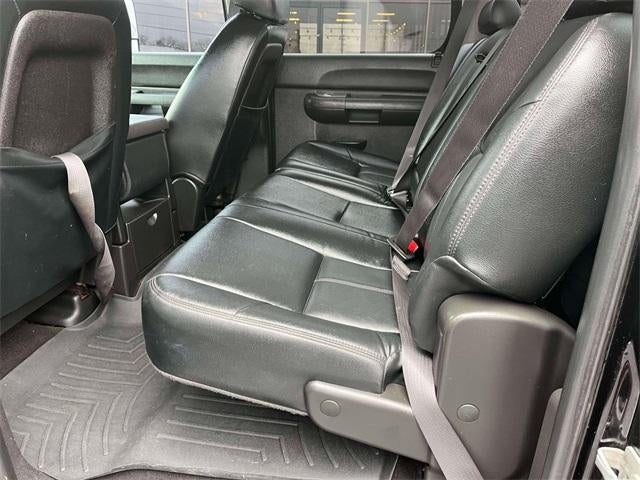 2007 Chevrolet Silverado 2500 HD 4WD Crew Cab Standard Box LT w/1LT