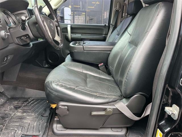 2007 Chevrolet Silverado 2500 HD 4WD Crew Cab Standard Box LT w/1LT