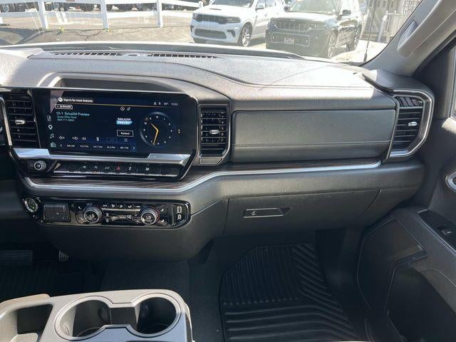 2026 Chevrolet Silverado 1500 Crew Cab Short Box 4-Wheel Drive RST
