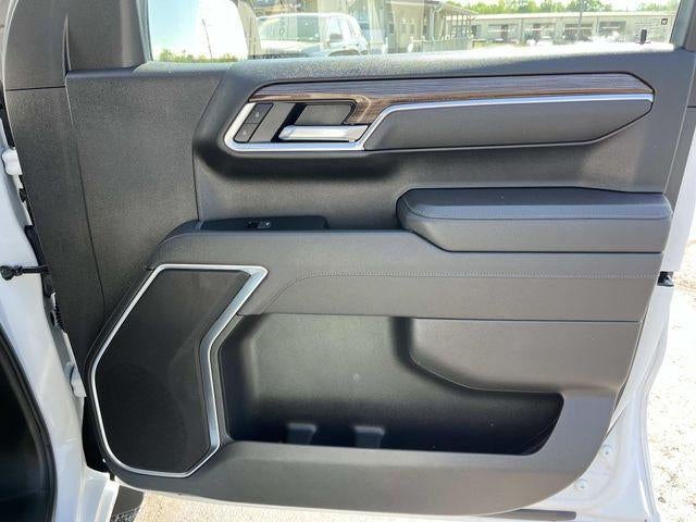 2026 Chevrolet Silverado 1500 Crew Cab Short Box 4-Wheel Drive RST