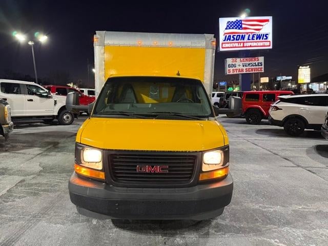 2017 GMC Savana Commercial Cutaway 3500 Van 177"