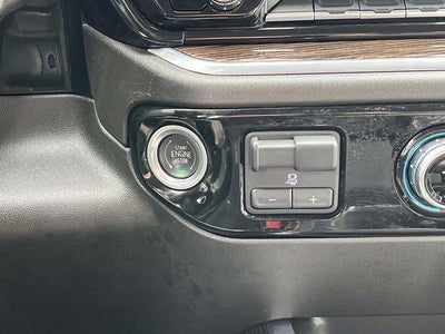 2025 GMC Sierra 3500 HD CC 4WD Crew Cab 177" WB, 60" CA SLE