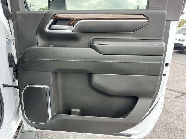 2025 GMC Sierra 3500 HD CC 4WD Crew Cab 177" WB, 60" CA SLE