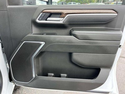 2025 GMC Sierra 3500 HD CC 4WD Crew Cab 177" WB, 60" CA SLE