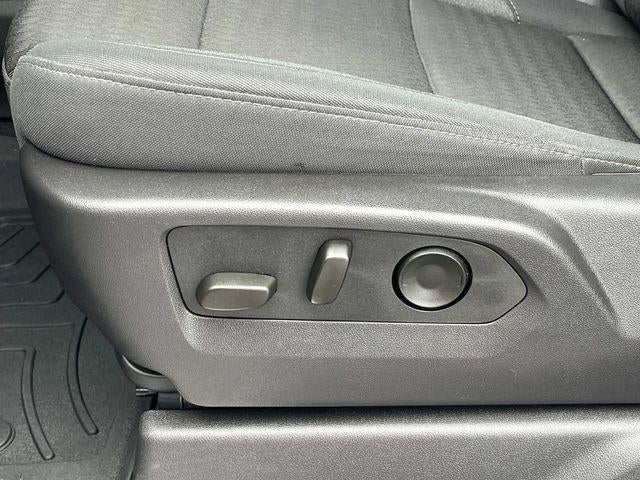 2025 GMC Sierra 3500 HD CC 4WD Crew Cab 177" WB, 60" CA SLE