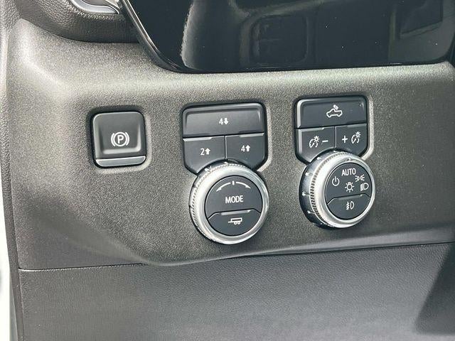 2025 GMC Sierra 3500 HD CC 4WD Crew Cab 177" WB, 60" CA SLE