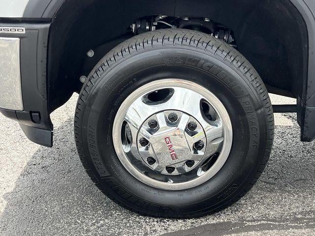2025 GMC Sierra 3500 HD CC 4WD Crew Cab 177" WB, 60" CA SLE