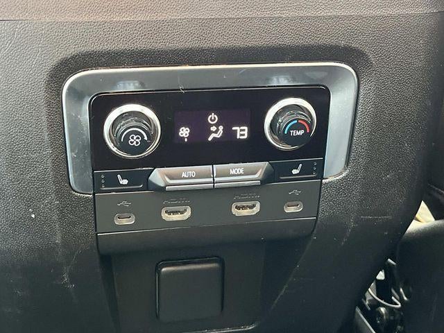 2021 GMC Yukon XL 4WD 4dr AT4