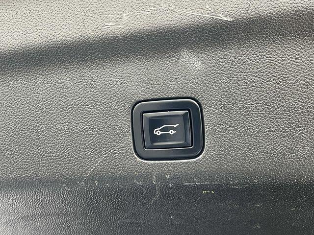 2021 GMC Yukon XL 4WD 4dr AT4