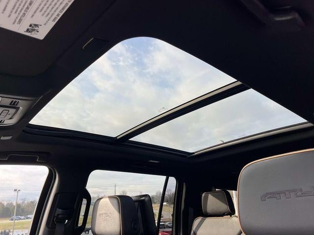 2021 GMC Yukon XL 4WD 4dr AT4