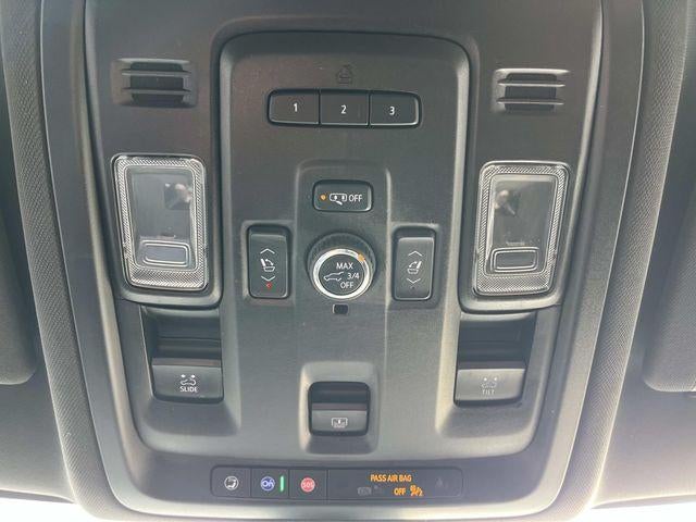 2021 GMC Yukon XL 4WD 4dr AT4