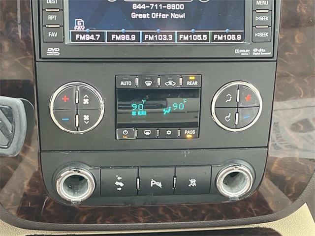 2011 GMC Yukon XL AWD 4dr 1500 Denali