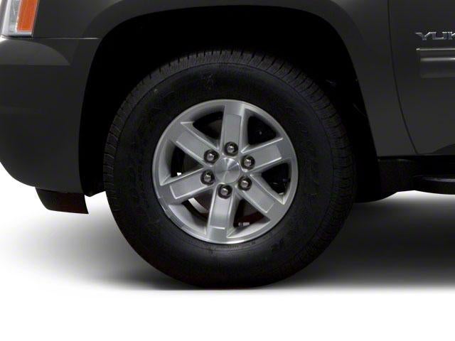 2011 GMC Yukon XL AWD 4dr 1500 Denali