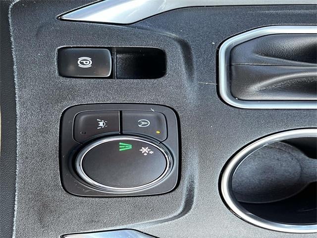 2022 Chevrolet Traverse FWD 1LT