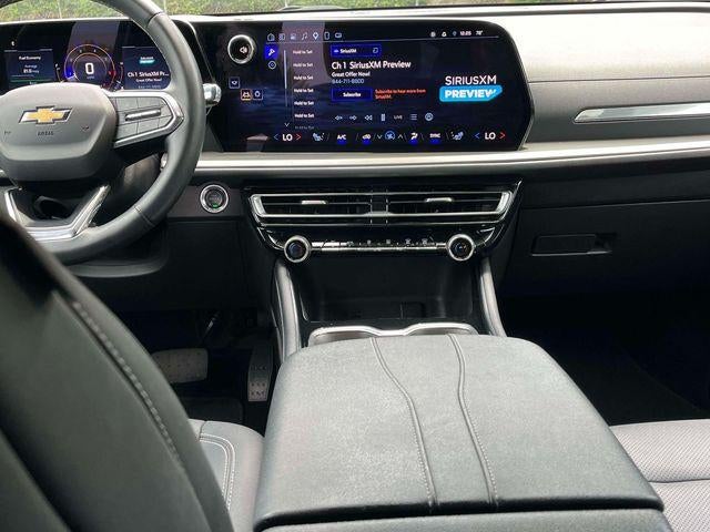 2025 Chevrolet Traverse LT w/1LT