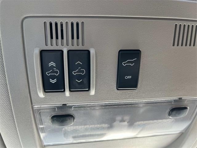 2012 Chevrolet Tahoe 4WD 1500 LTZ