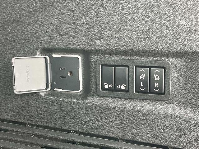 2022 Chevrolet Suburban 4WD Z71